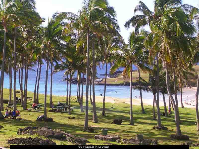 014-anakena-2_jpg.jpg