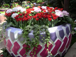 033_Tires_make_great_flower_pots.thumb.jpg