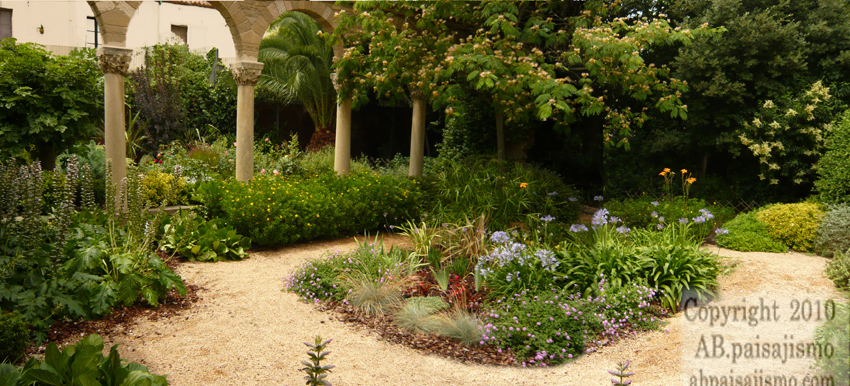10447d1278921635-el-jardin-de-la-parroquia-panoramica-claustro69-70.jpg