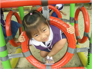 11032011_pr_thaiplayground2_300.jpg