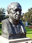 112px-Busto_de_Fern%C3%A1n_F%C3%A9lix_de_Amador.JPG