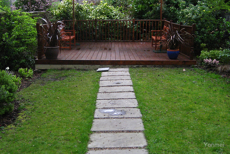 1146786-1-edinburgh-garden.jpg
