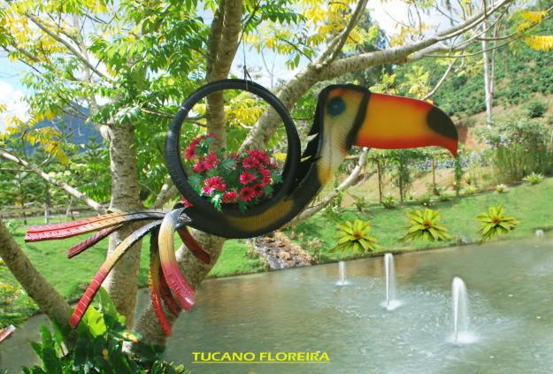 1305847843_205536799_2-VASOS-FLOREIRA-FEITOS-DE-PNEUS-PARA-ORNAMENTAR-JARDINS-Caratinga.jpg