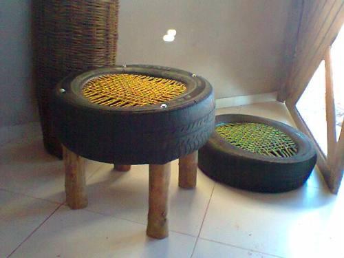 1352290797_446877251_4-Banco-Artesanal-De-Madeira-E-Pneu-Rusticos-Casa-Jardim-Moveis.jpg