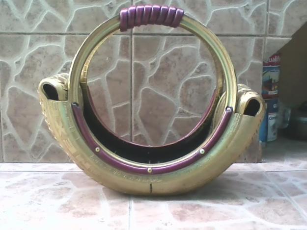 1352331168_453733332_1-Fotos-de--Artesanato-Material-reciclavel-Pneu.jpg