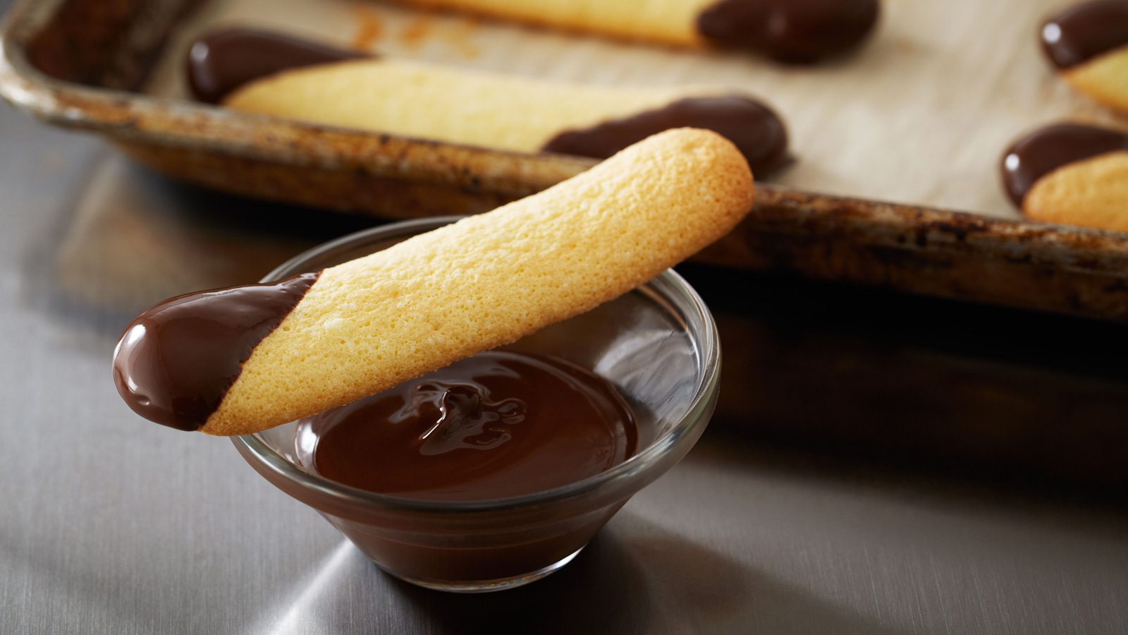 1504LaReposteriaDeAnnaOlsonSoletillasBanadasChocolate.jpg