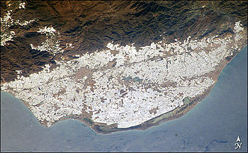 350px-Almeria-Invernaderos.jpg