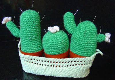 3cactus.jpg