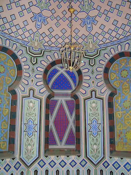 450px-Sammezzano%2C_rotonda_bianca%2C_annessi_05.JPG
