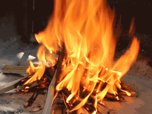 49ee26-20170713-fire04.gif
