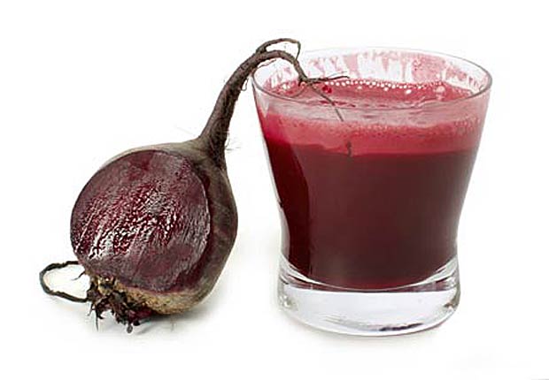 620-foods-for-hypertension-beet-juice1-esp.imgcache.rev1362591316041.jpg
