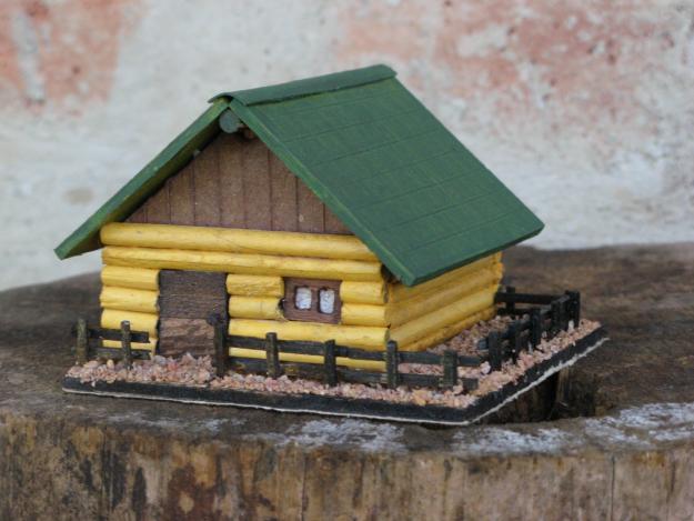 62629083_1-Fotos-de-Casas-miniatura-en-madera.jpg
