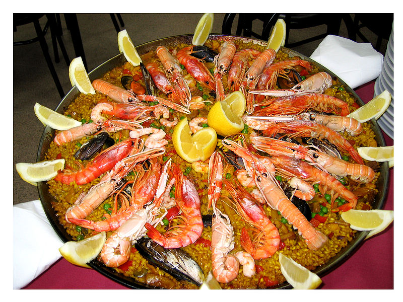 800px-Paella_de_marisco_01.jpg