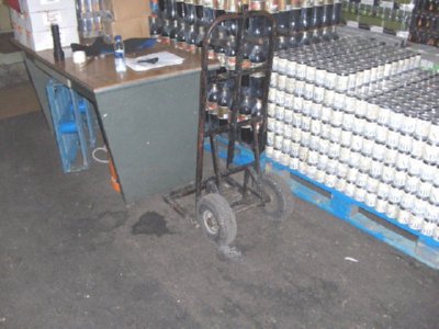 ALMACEN%20BEBIDAS%2003.jpg