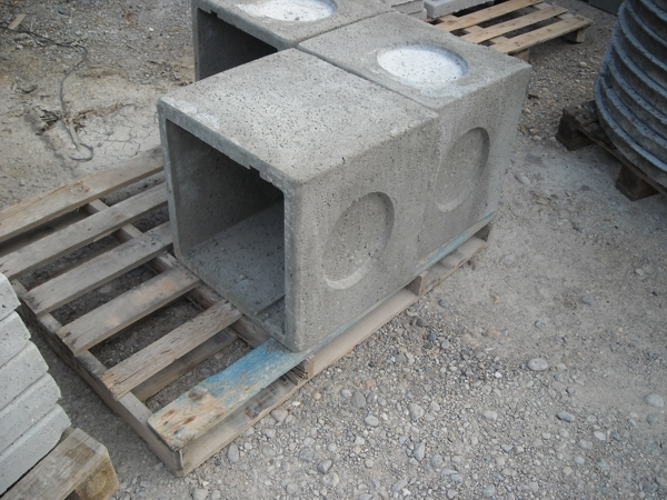arquetas-prefabricadas-80402005.JPG