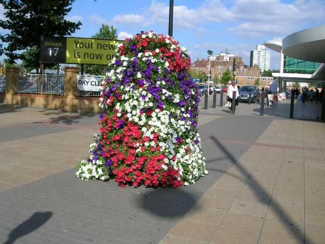 ARREGLO%20FLORES.JPG