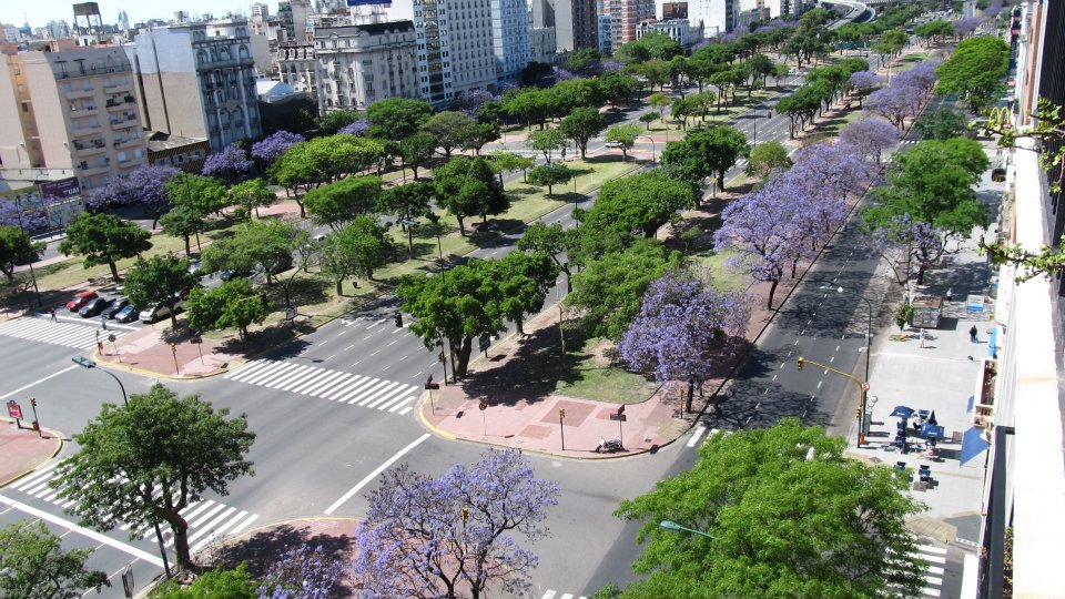 Av._9_de_Julio_noviembre.jpg