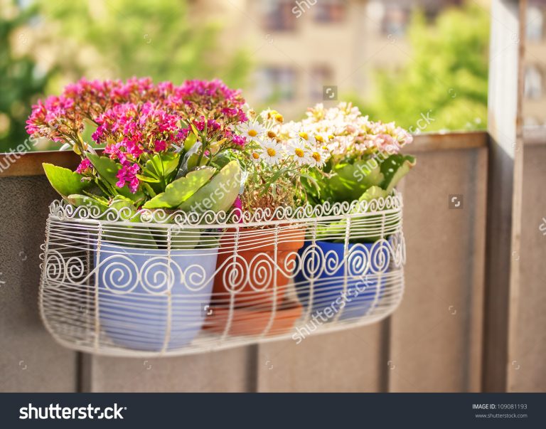 balcon-cajas-flores-1.jpg