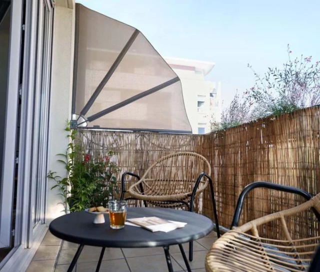 balcon-con-sillas-1145910.png