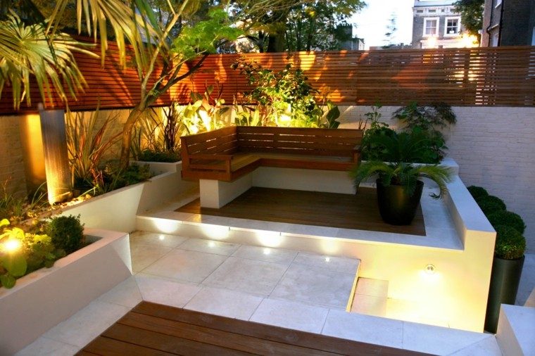 banco-madera-jardin-peque%C3%B1o.jpg