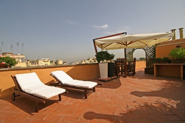 bfi1207043578u.jpg