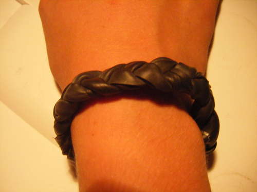bicycle-Tire-Bracelet.jpg