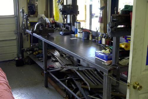 big%20metal%20work%20table.jpg