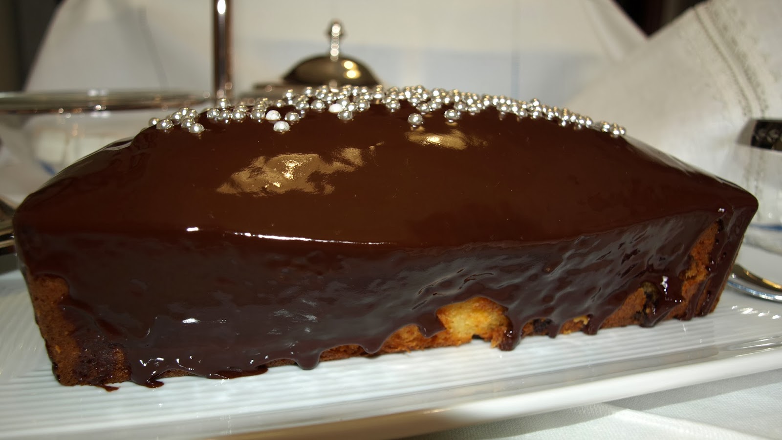 BIZCOCHO+DE+NARANJA+CON+COBERTURA+DE+CHOCOLATE+(5).JPG