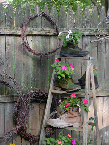 boot-ladder+esculturas+decoraci%25C3%25B3n+jard%25C3%25ADn+jardinitis.jpg