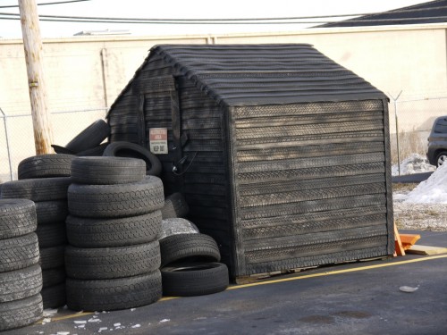 building-made-from-tires-500x375.jpg