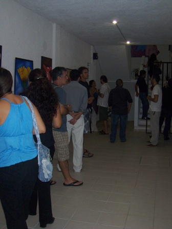 bwy1278977227l.JPG