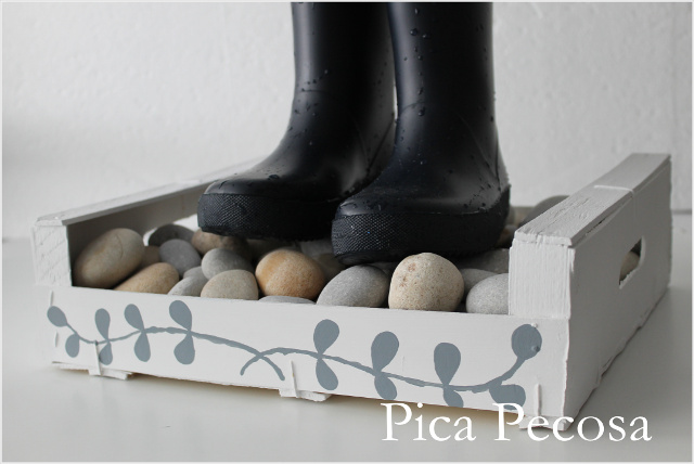 Caja_Fruta_Piedras_Botas_07.JPG