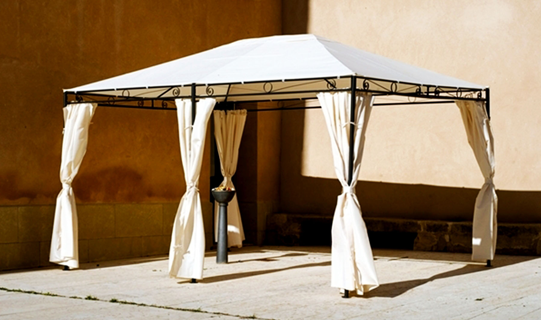 Cenador_de_acero3x4m..jpg