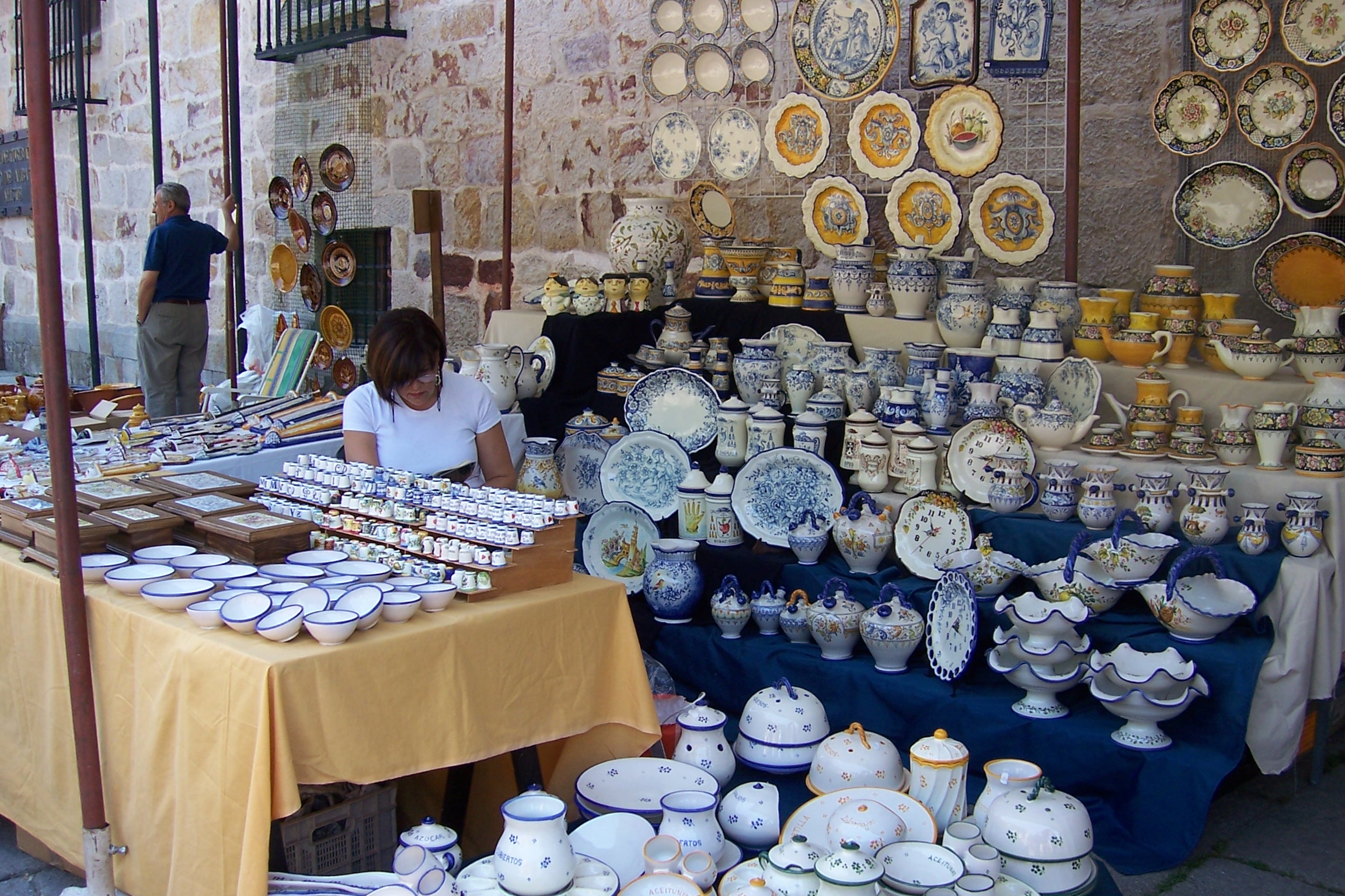 Ceramica_blanquiazul_Zamora_feria_2008_lou.jpg
