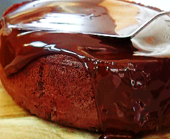 chocolate%252520cake%252520day_thumb%25255B2%25255D.gif