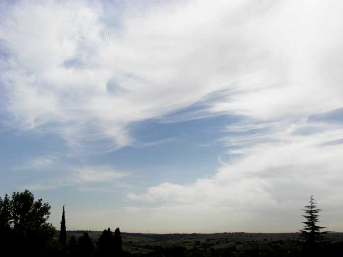 cielos1680.jpg