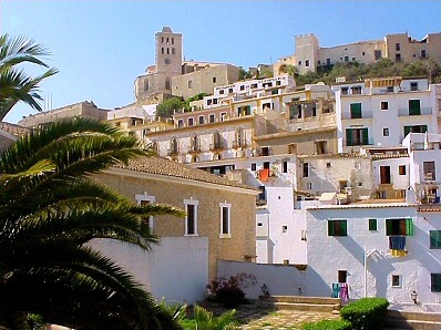 ciudad_antigua_dalt_vila.jpg