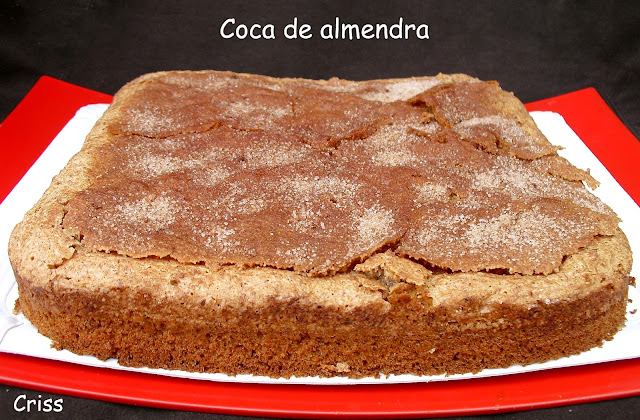COCA+DE+ALMENDRA+%25281%2529.JPG