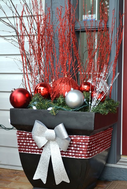 como-decorar-el-porche-en-navidad-06.jpg