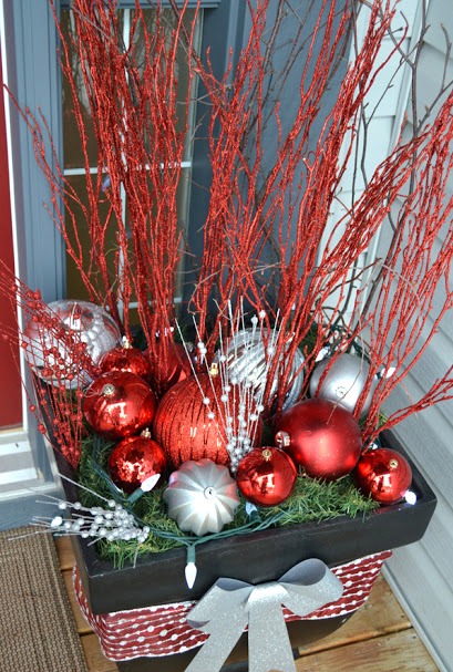 como-decorar-el-porche-en-navidad-07.jpg