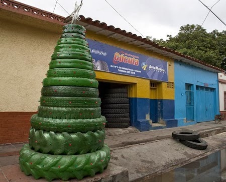decoracion+de+navidad+con+neumaticos1.jpg