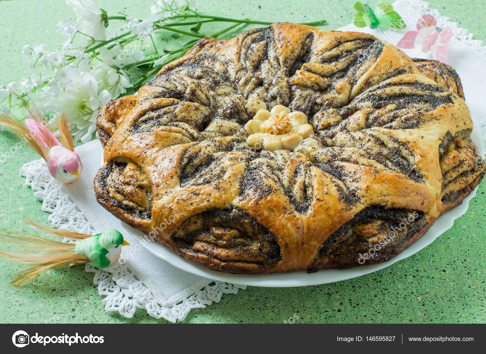 depositphotos_146595827-stock-photo-original-homemade-braided-cake-with.jpg
