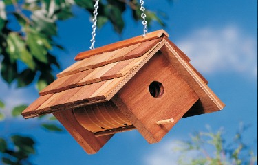 diy-birdhouse-of-a-coffee-can-1.jpg