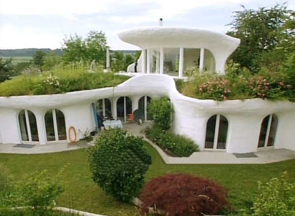 earthship-2.jpg