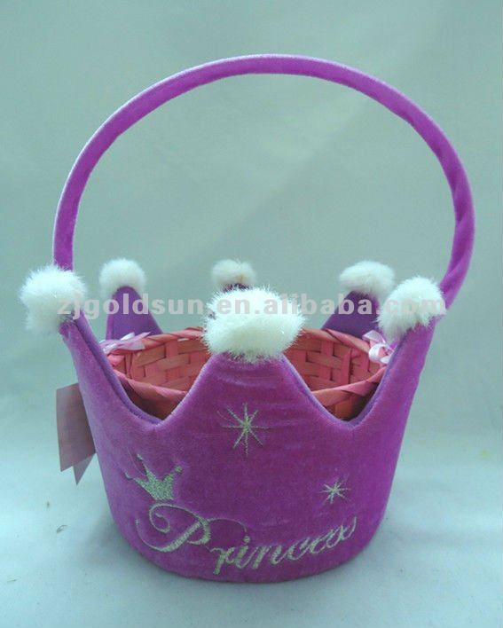 Easter_princess_basket_gift.jpg