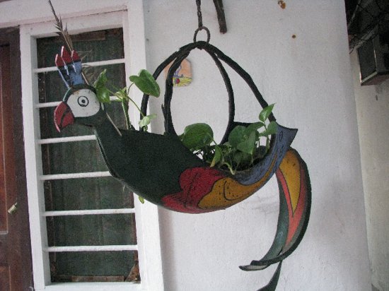 evescaper.1217859600.recycle-those-tires.jpg