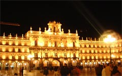 Fachada del Ayuntamiento.jpg