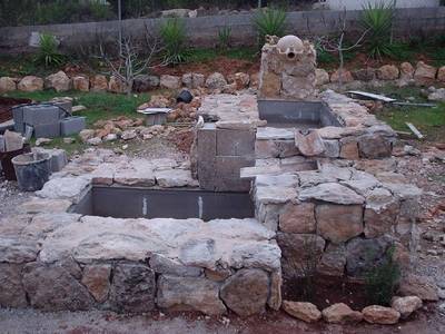 Fuente_en_construccion_III.jpg