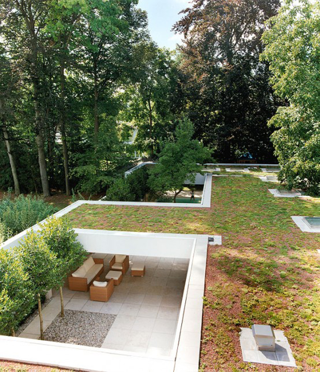 functional-rooftop-garden-decorations.jpg