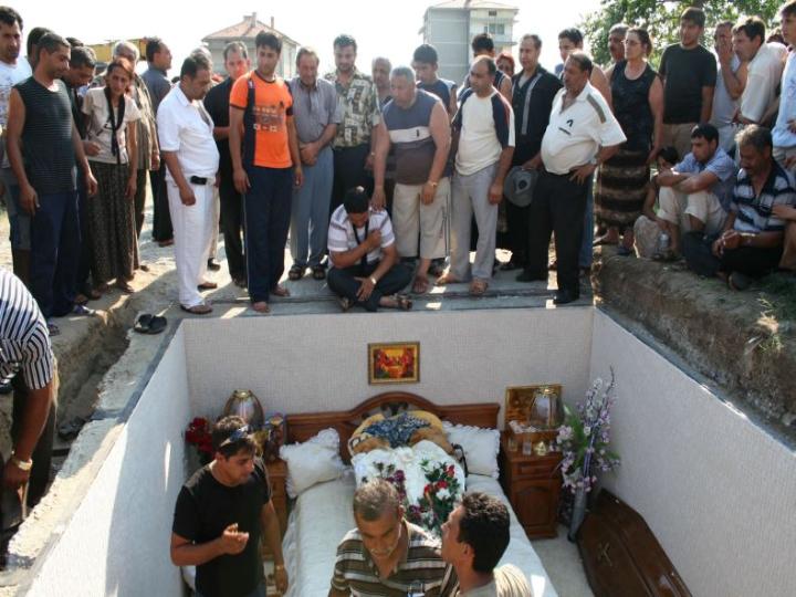 funeral-gitano-1-jpeg.jpg